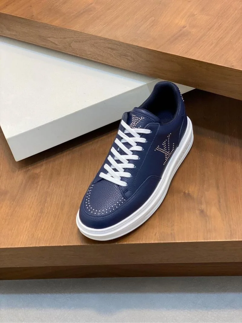 Stretchable Louis Vuitton Low Shoes 32899