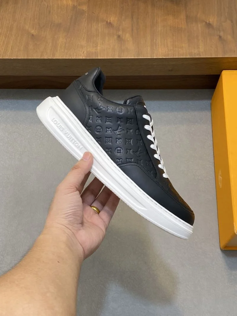Louis Vuitton Low Shoes ModernLook 32889