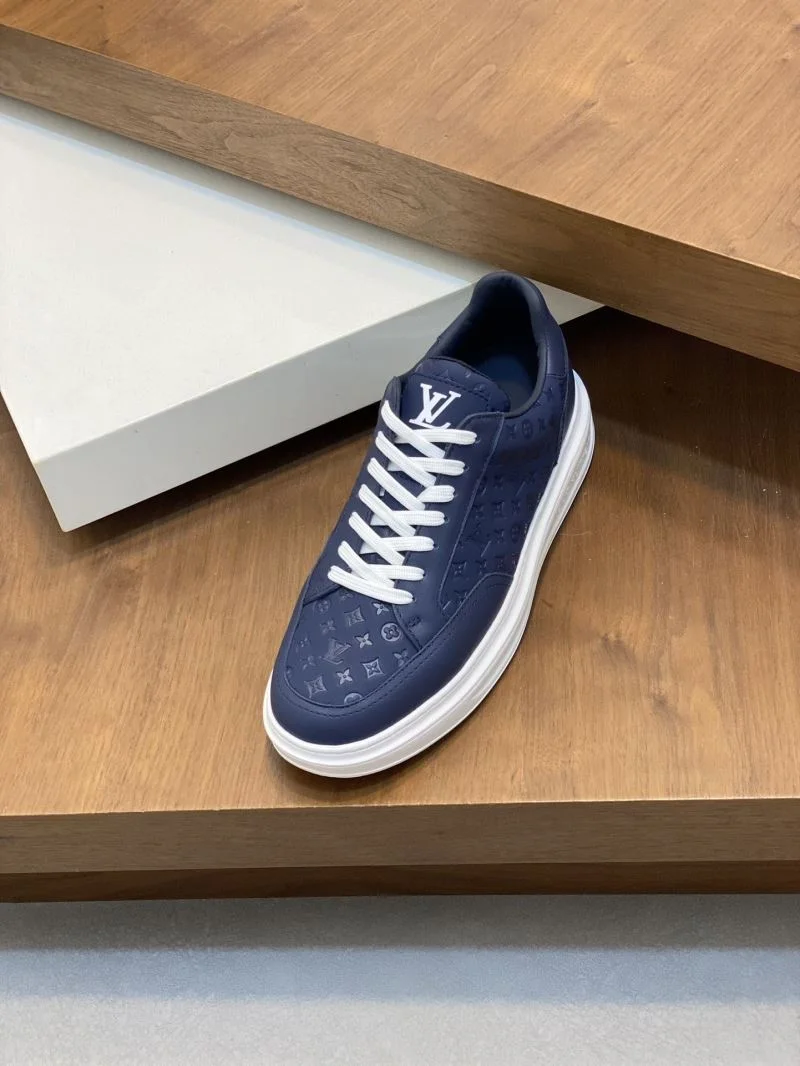 Stretchable Louis Vuitton Low Shoes 32878