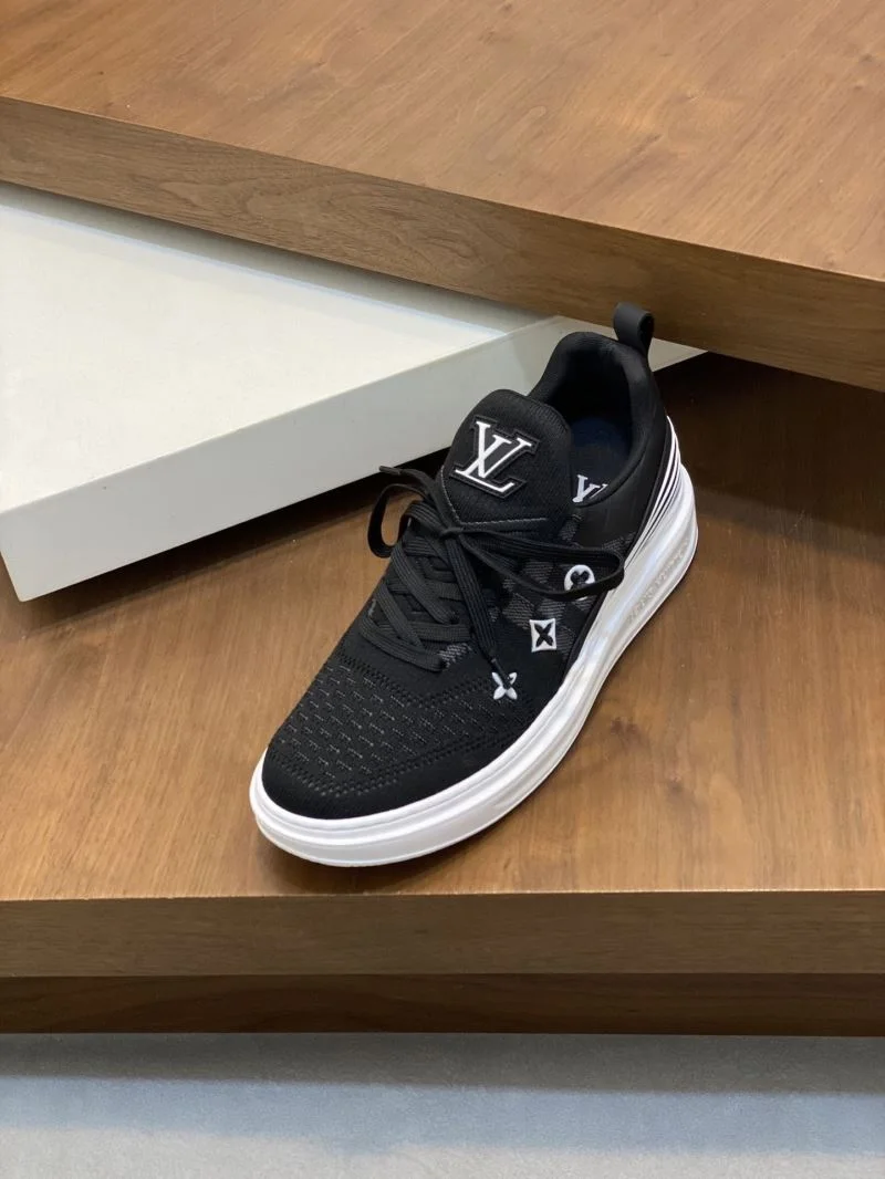Popular Louis Vuitton Low Shoes 32885