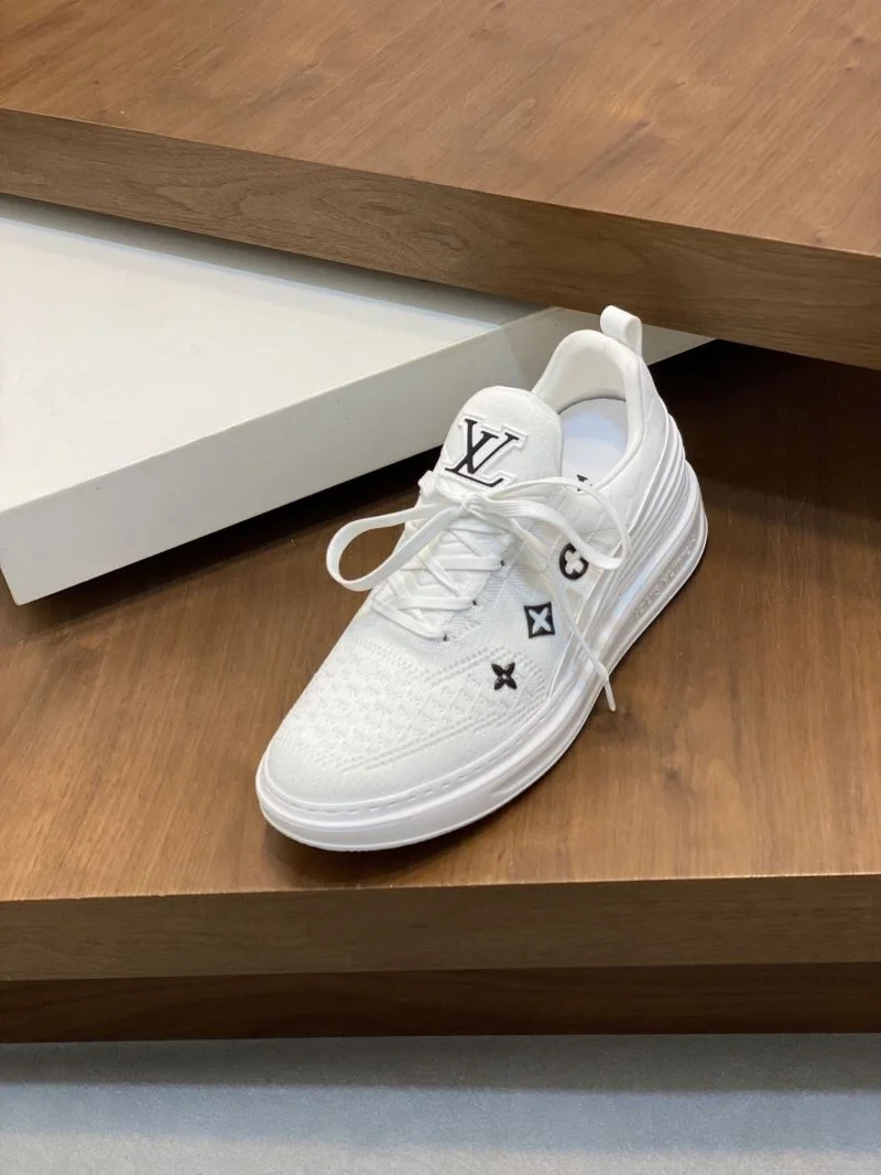 Louis Vuitton Low Shoes Tailored 32876