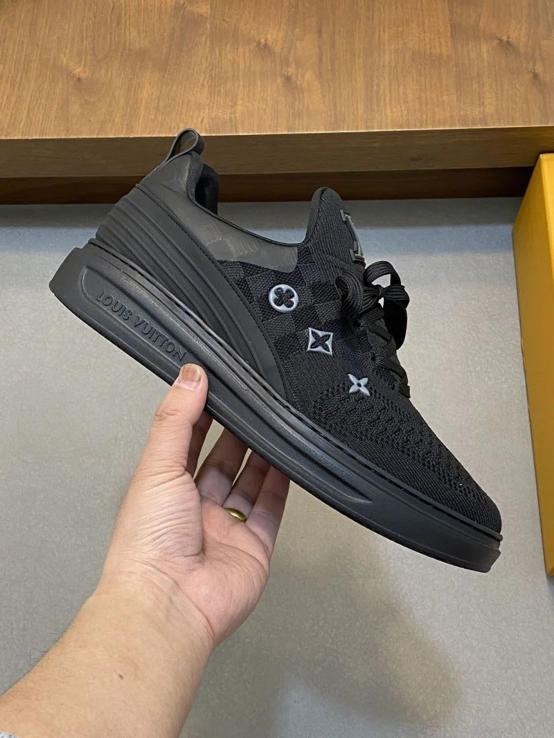 Louis Vuitton Low Shoes Cozy 32901