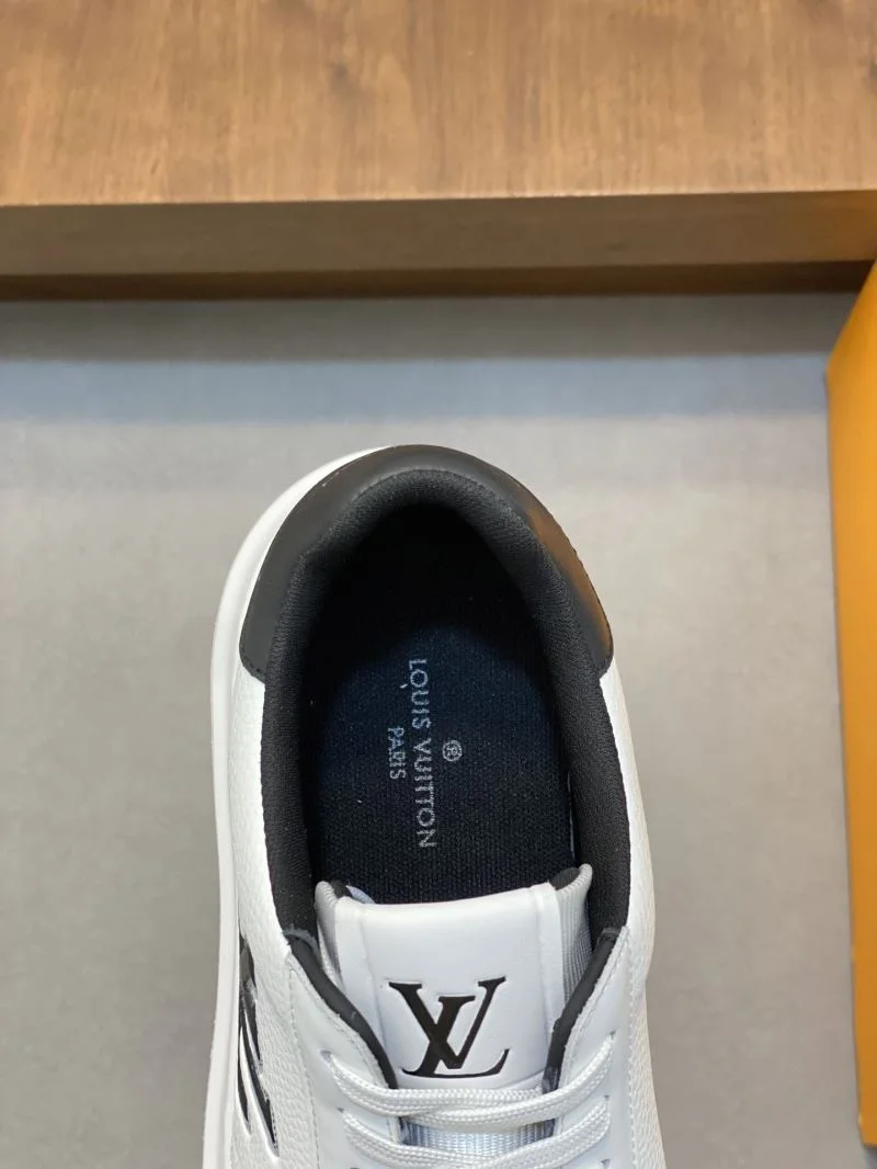 Louis Vuitton Low Shoes Unique 32896