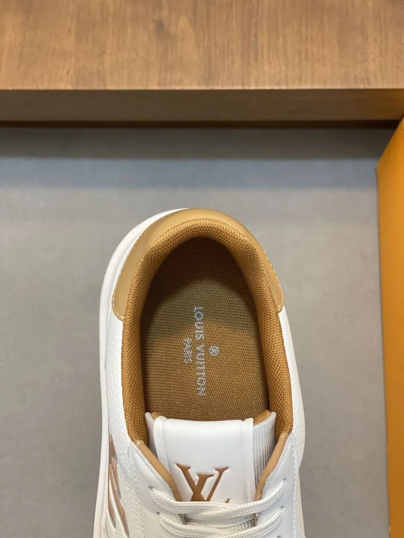 Tailored Louis Vuitton Low Shoes 32875
