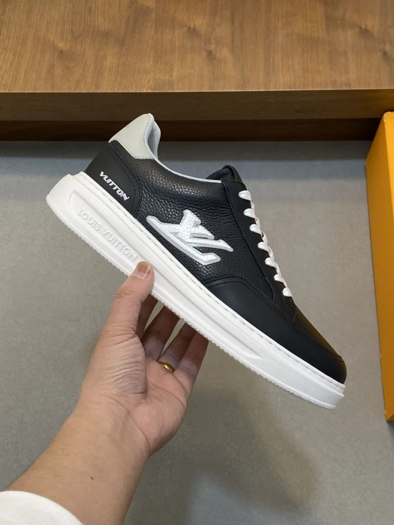 Louis Vuitton Low Shoes TravelReady 32872