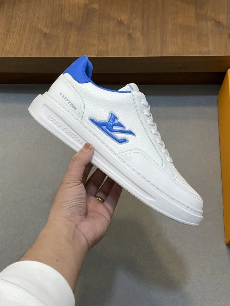 Louis Vuitton Low Shoes Functional 32871