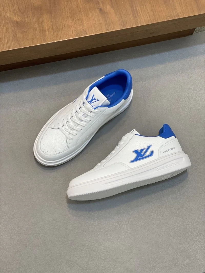 Louis Vuitton Low Shoes Functional 32871