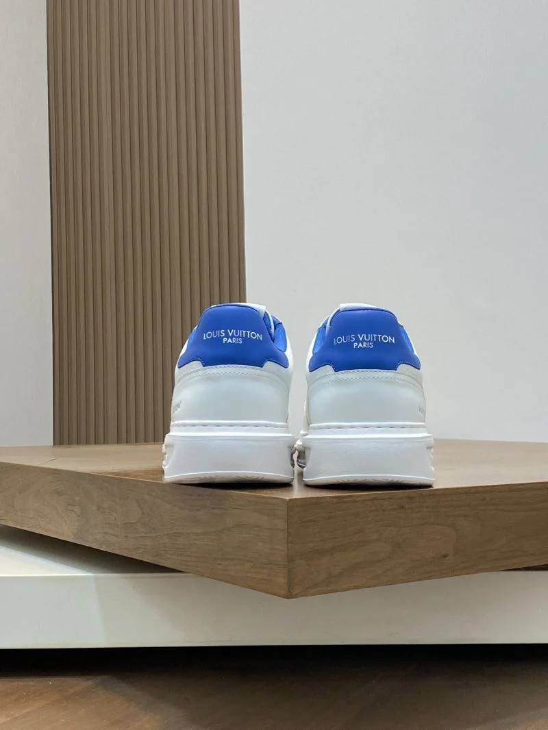 Louis Vuitton Low Shoes Functional 32871
