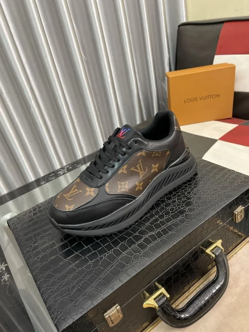 Lightweight Louis Vuitton Low Shoes 32864