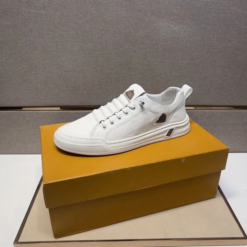 Louis Vuitton Low Shoes Classic 32848