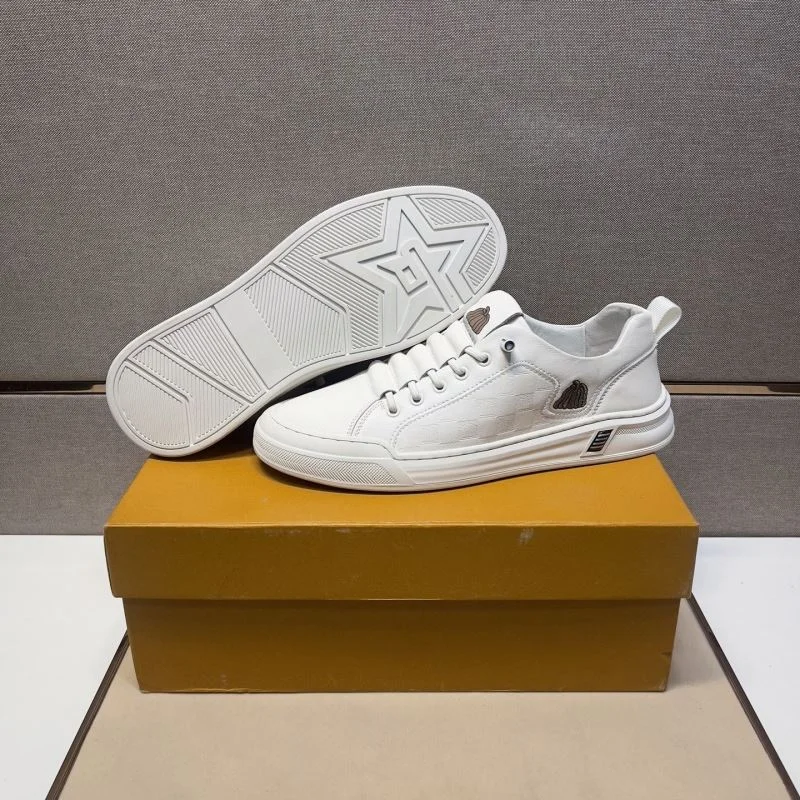 Louis Vuitton Low Shoes Classic 32848