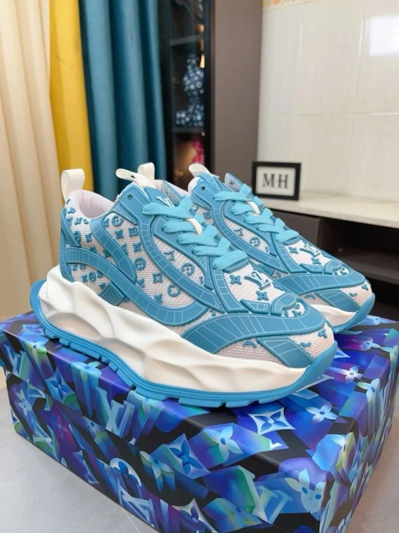 Louis Vuitton Low Shoes WrinkleFree 32841