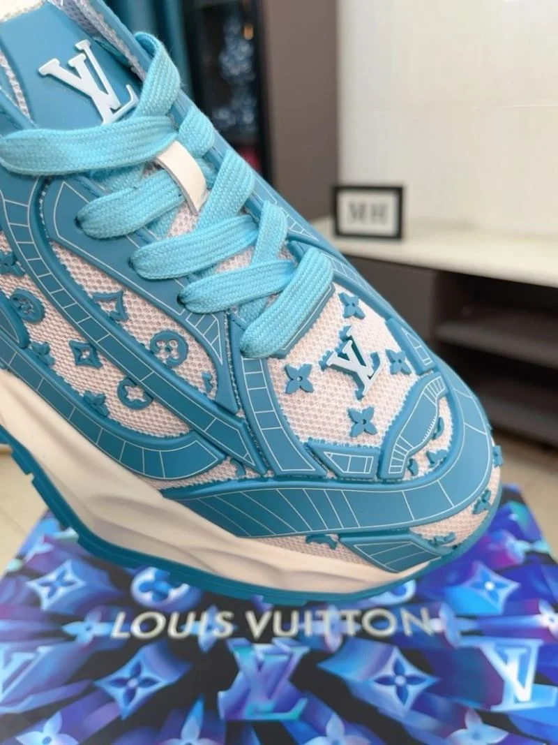 Louis Vuitton Low Shoes WrinkleFree 32841