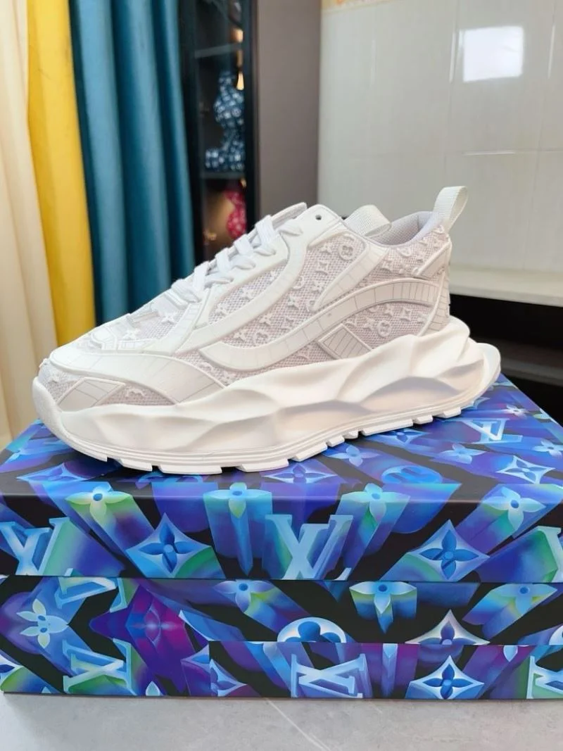 Louis Vuitton Low Shoes AllSeason 32857