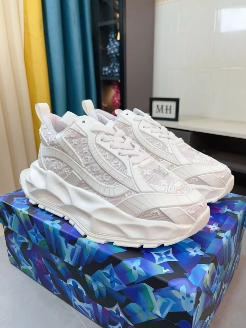 Louis Vuitton Low Shoes AllSeason 32857