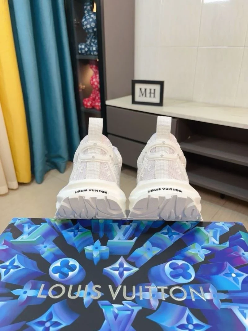 Louis Vuitton Low Shoes AllSeason 32857