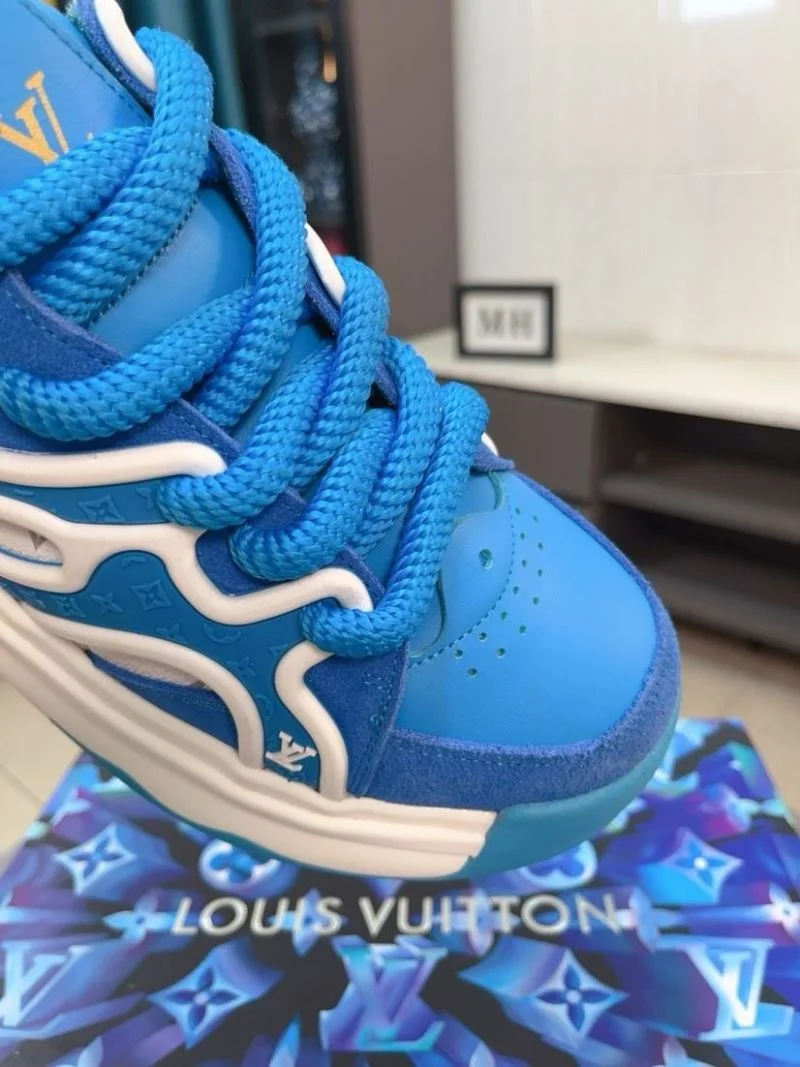 Louis Vuitton Low Shoes ZipUp 32859