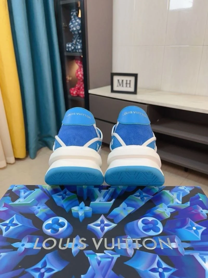 Louis Vuitton Low Shoes ZipUp 32859