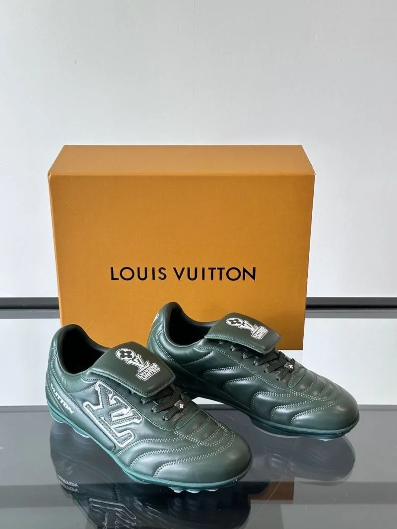 Original Louis Vuitton Low Shoes 32860