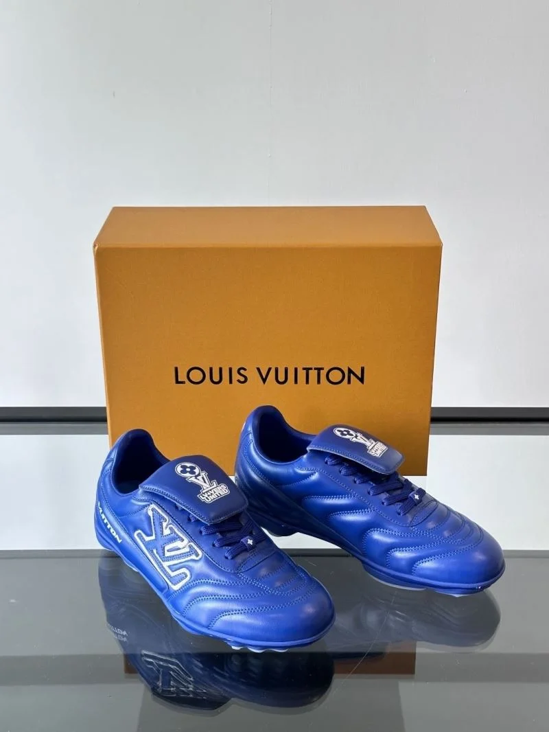 MultiPurpose Louis Vuitton Low Shoes 32843