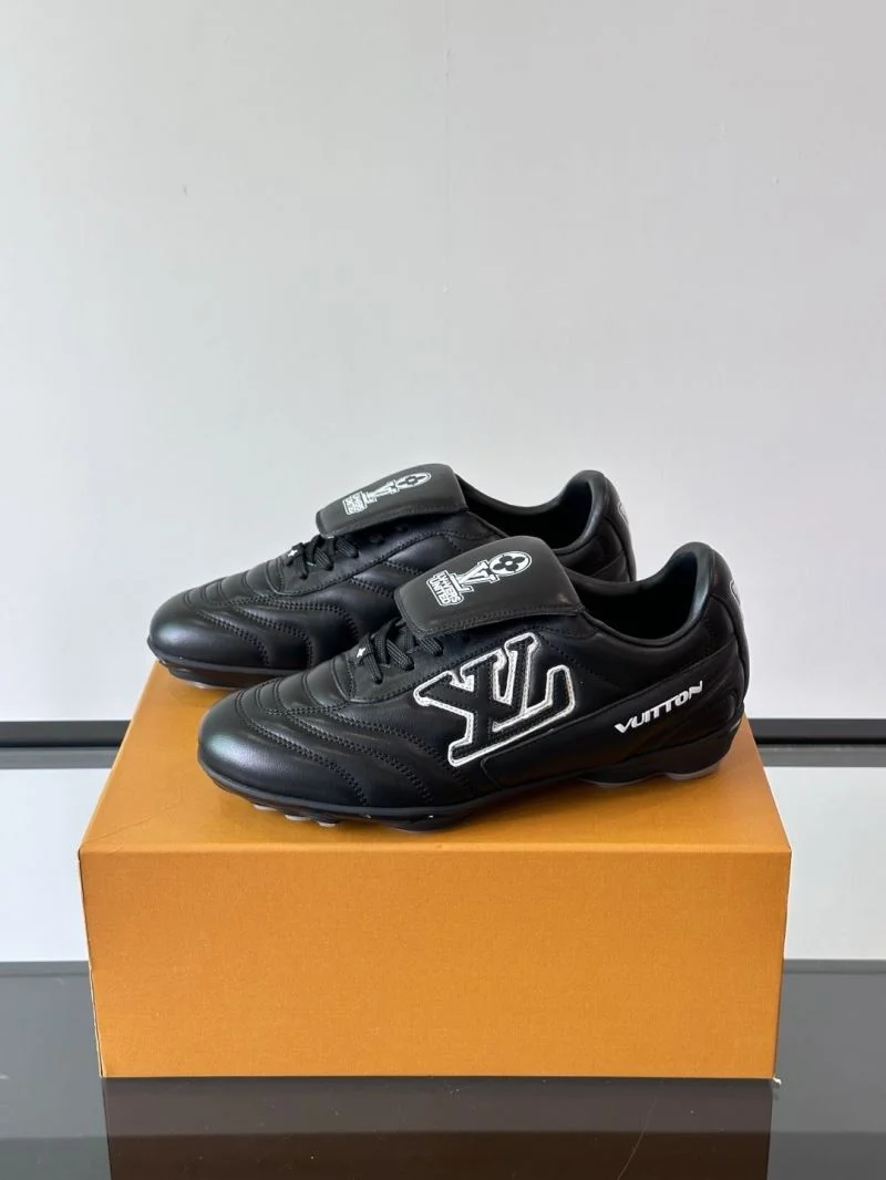 Louis Vuitton Low Shoes Fashionable 32858