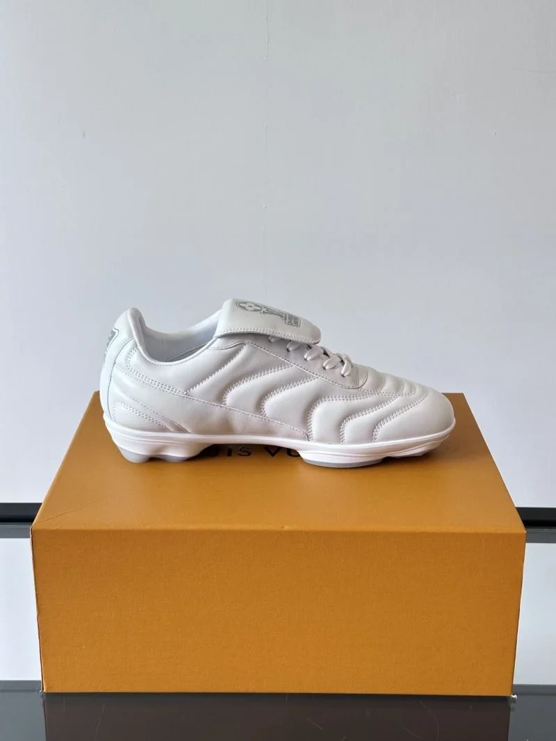 Louis Vuitton Low Shoes Supportive 32863