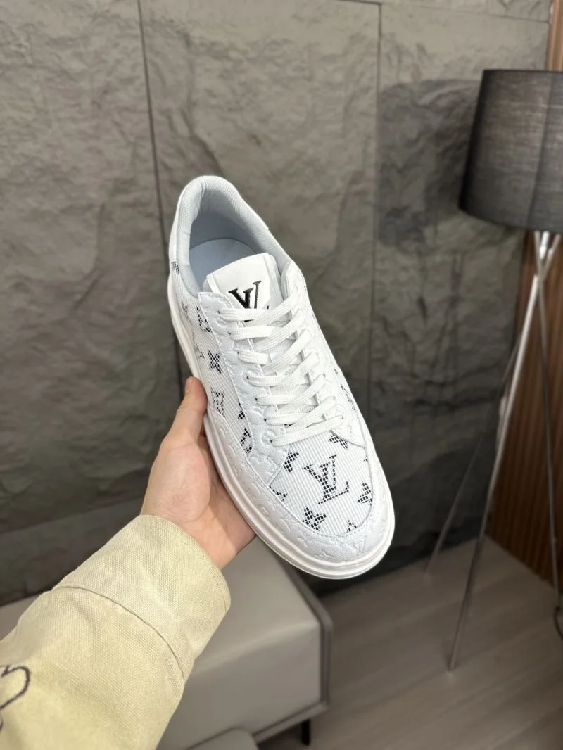 Louis Vuitton Low Shoes SportInspired 32861