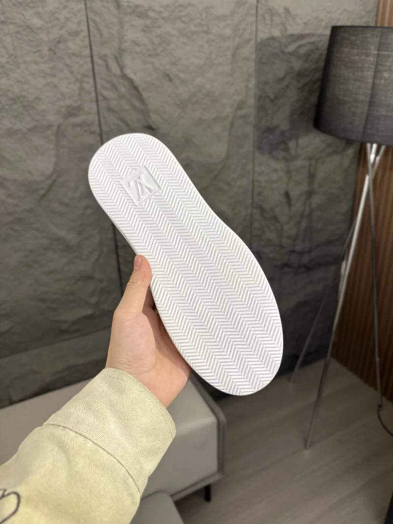 Louis Vuitton Low Shoes SportInspired 32861