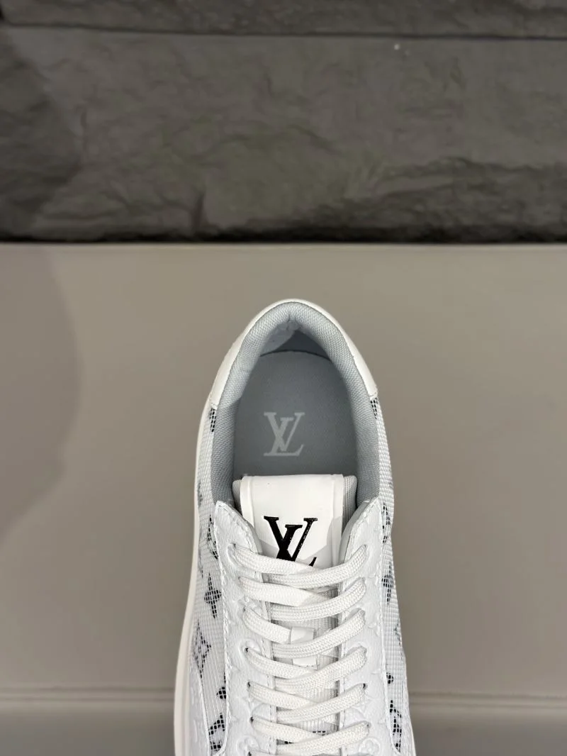 Louis Vuitton Low Shoes SportInspired 32861