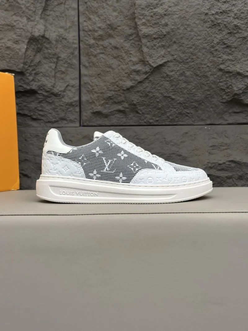 Soft Louis Vuitton Low Shoes 32837