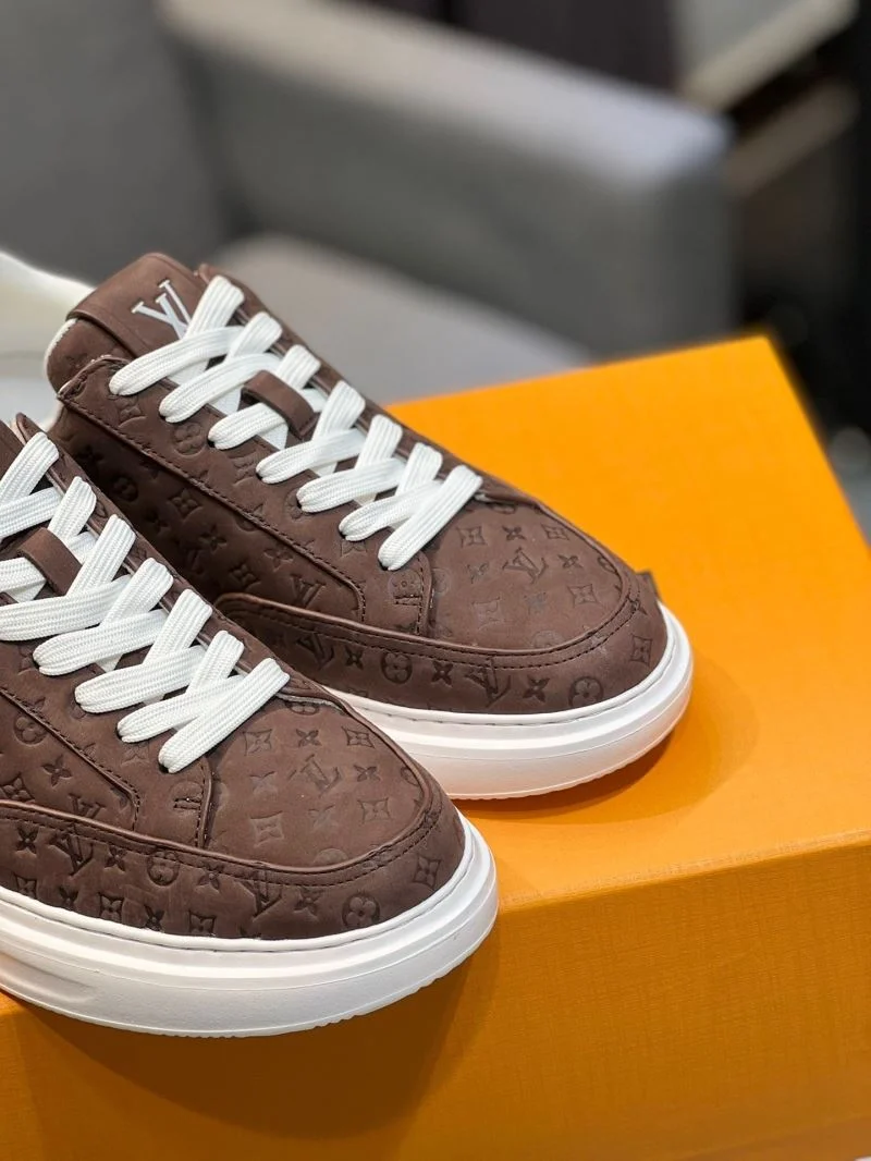 Louis Vuitton Low Shoes EasyCare 32834
