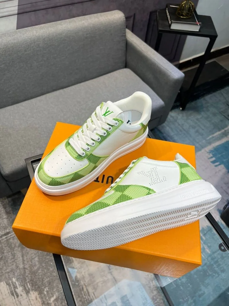 Refined Louis Vuitton Low Shoes 32833
