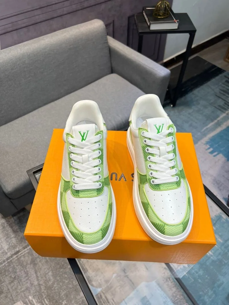 Refined Louis Vuitton Low Shoes 32833