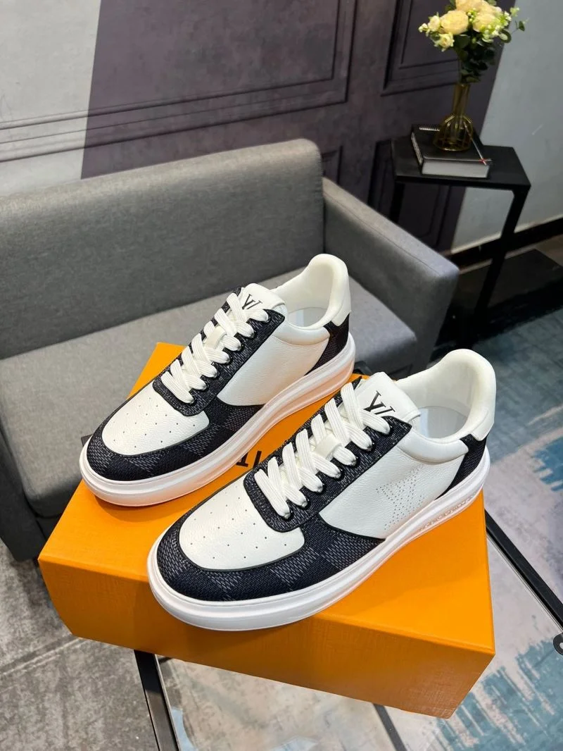 Louis Vuitton Low Shoes Stylish 32847
