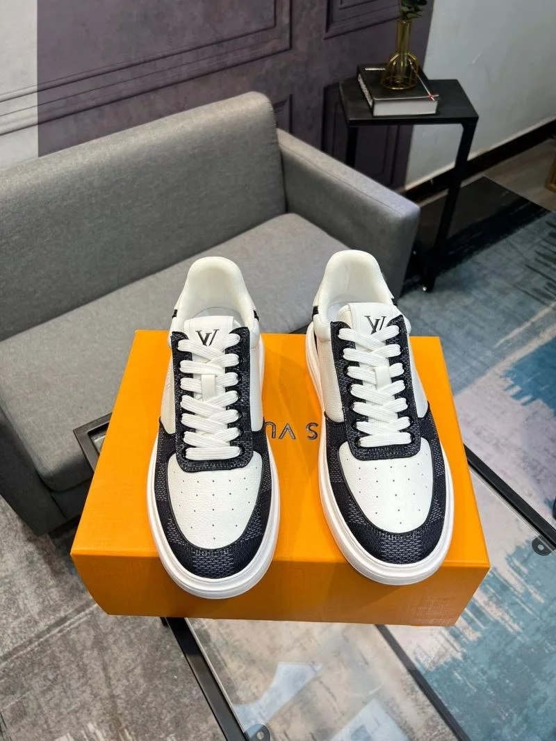 Louis Vuitton Low Shoes Stylish 32847
