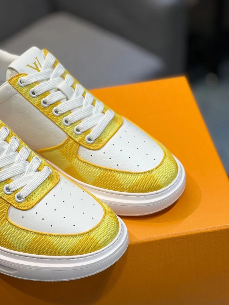 Louis Vuitton Low Shoes Classic 32849