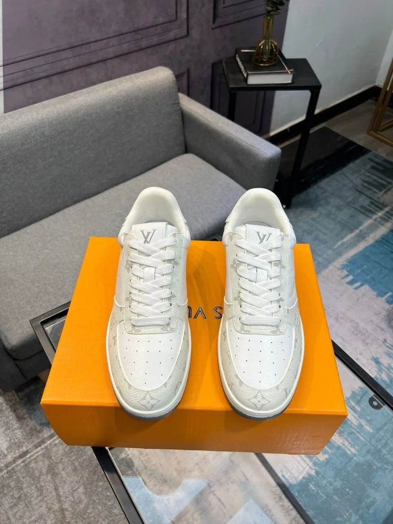 Refined Louis Vuitton Low Shoes 32827