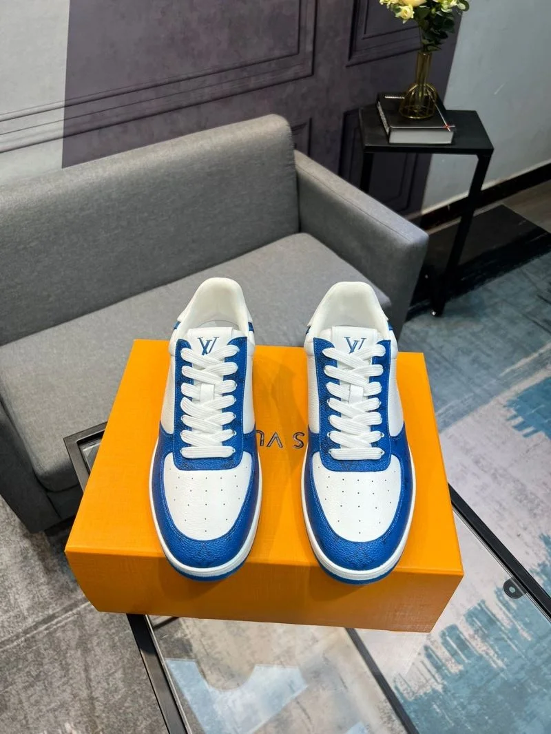 Sophisticated Louis Vuitton Low Shoes 32821