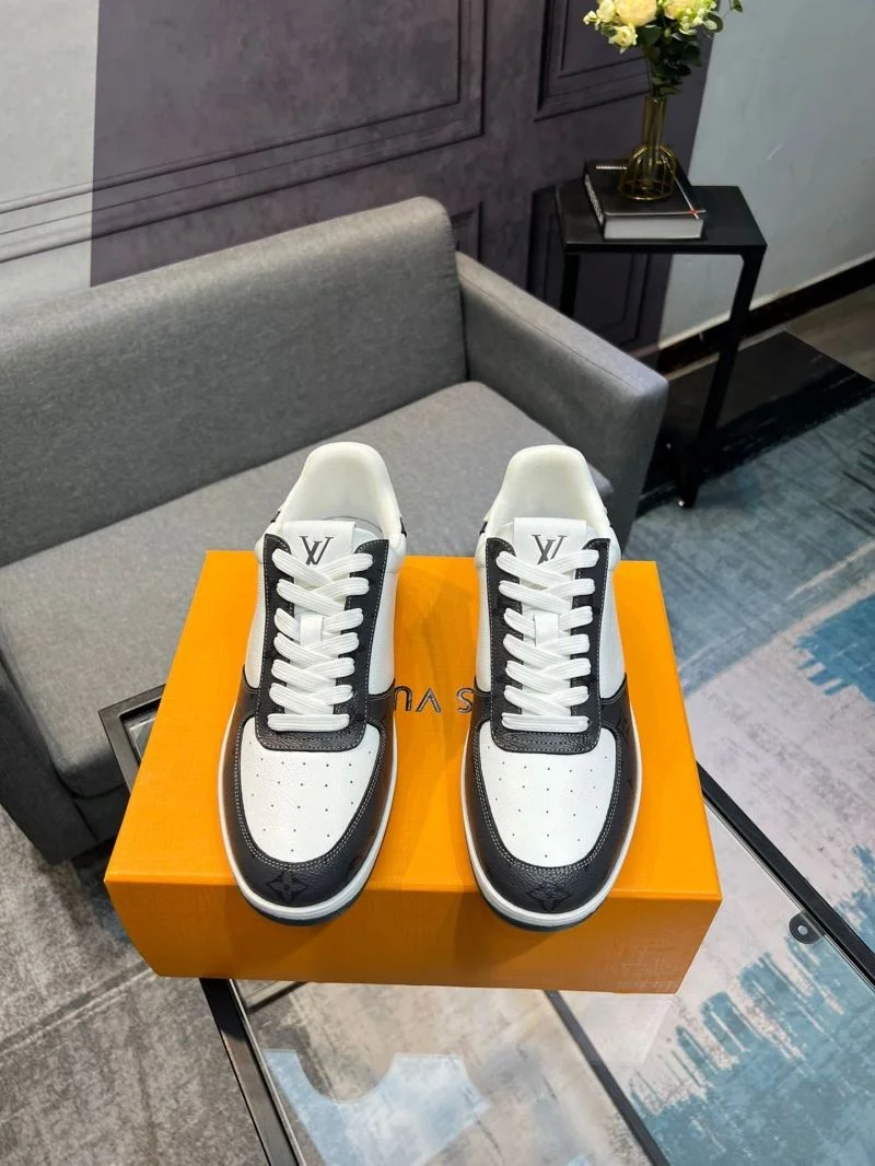 Louis Vuitton Low Shoes FashionForward 32804