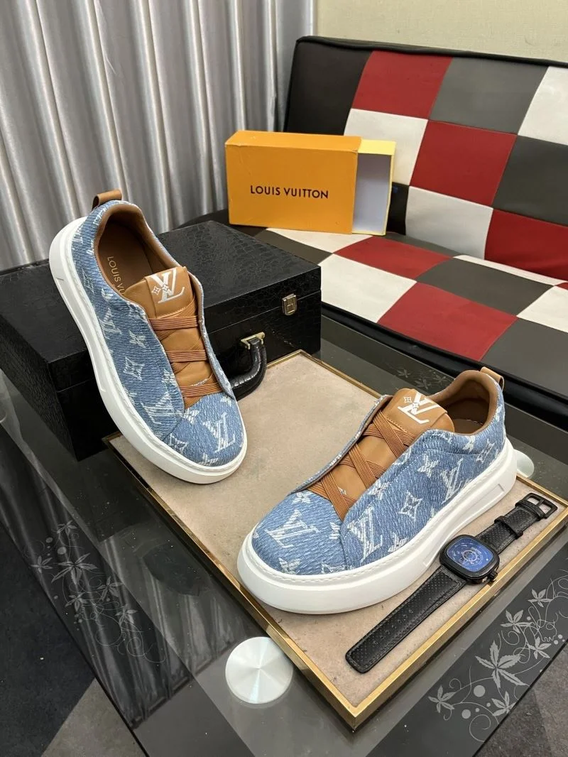 Louis Vuitton Low Shoes ZipUp 32818