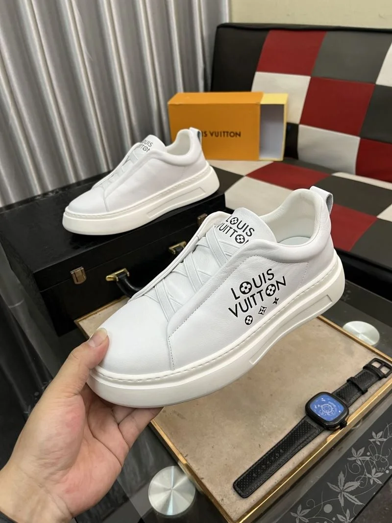 Tailored Louis Vuitton Low Shoes 32819