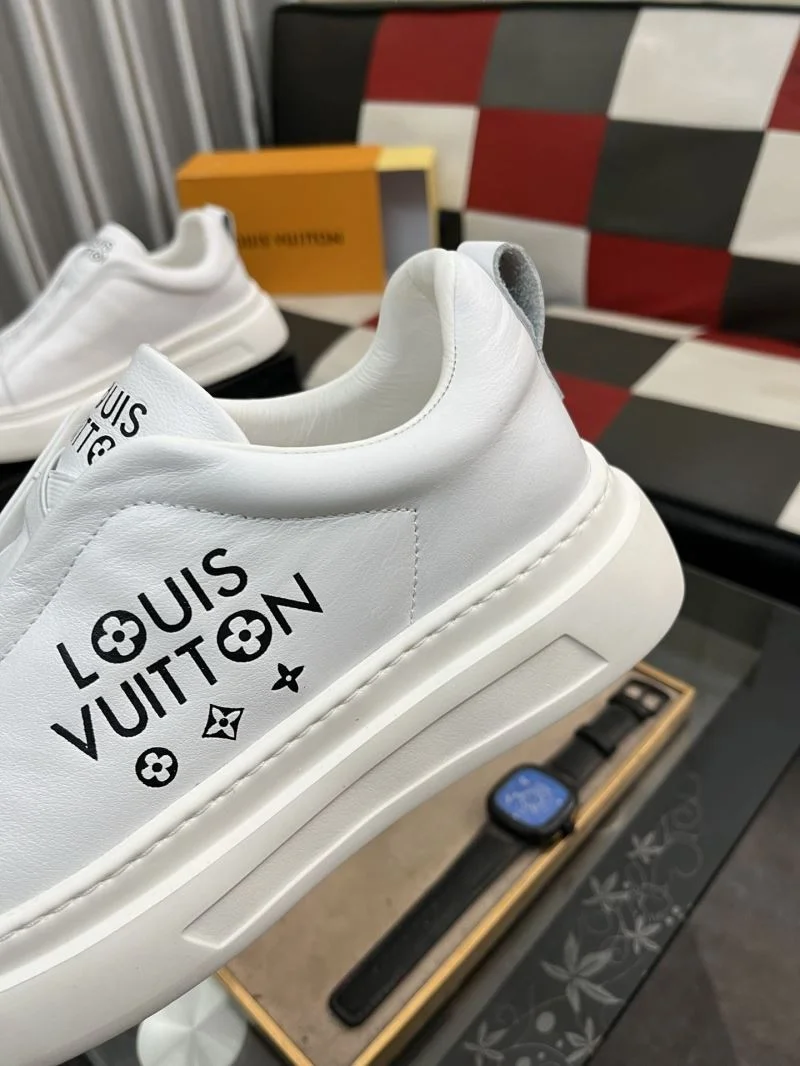Tailored Louis Vuitton Low Shoes 32819