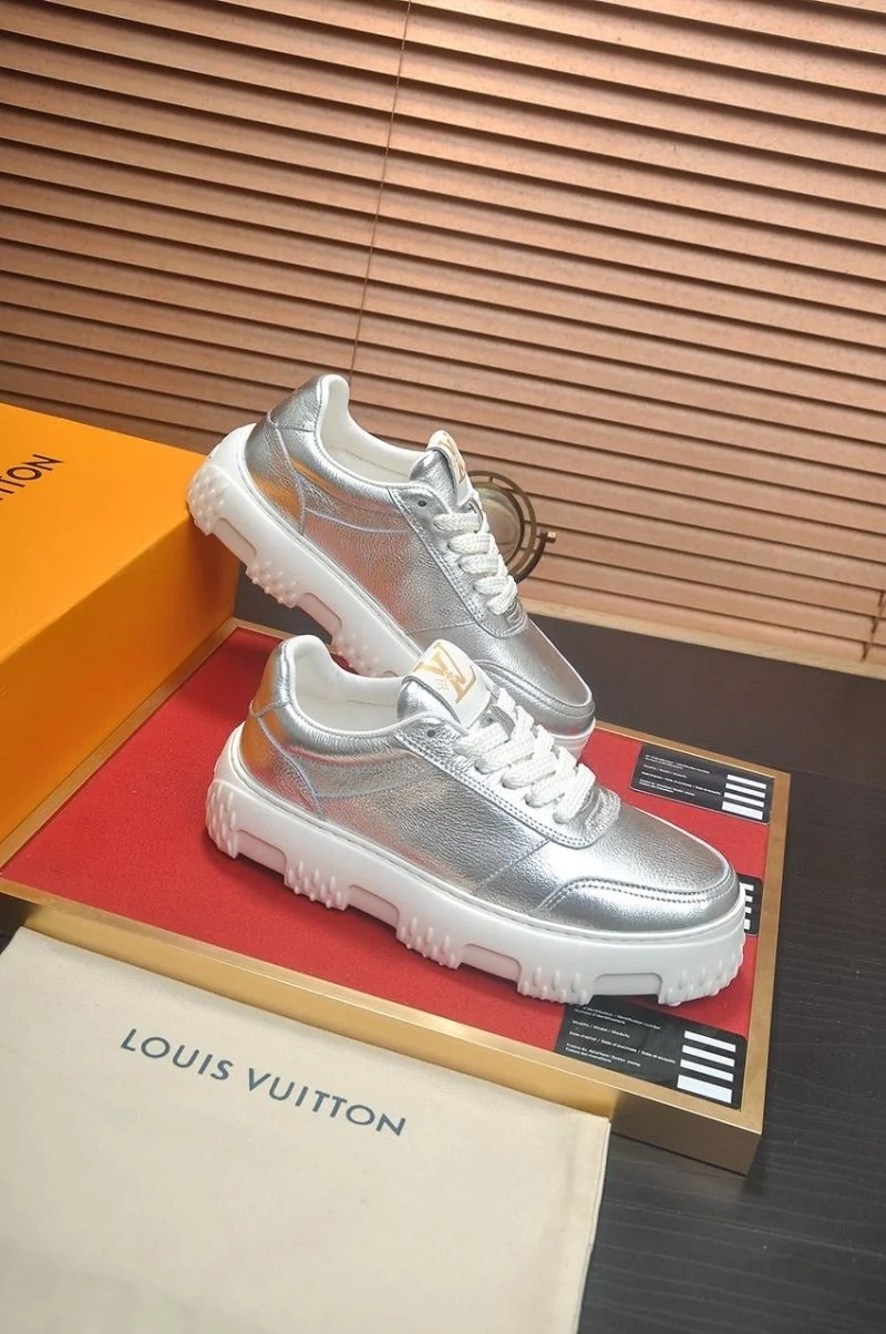 FashionForward Louis Vuitton Low Shoes 32805