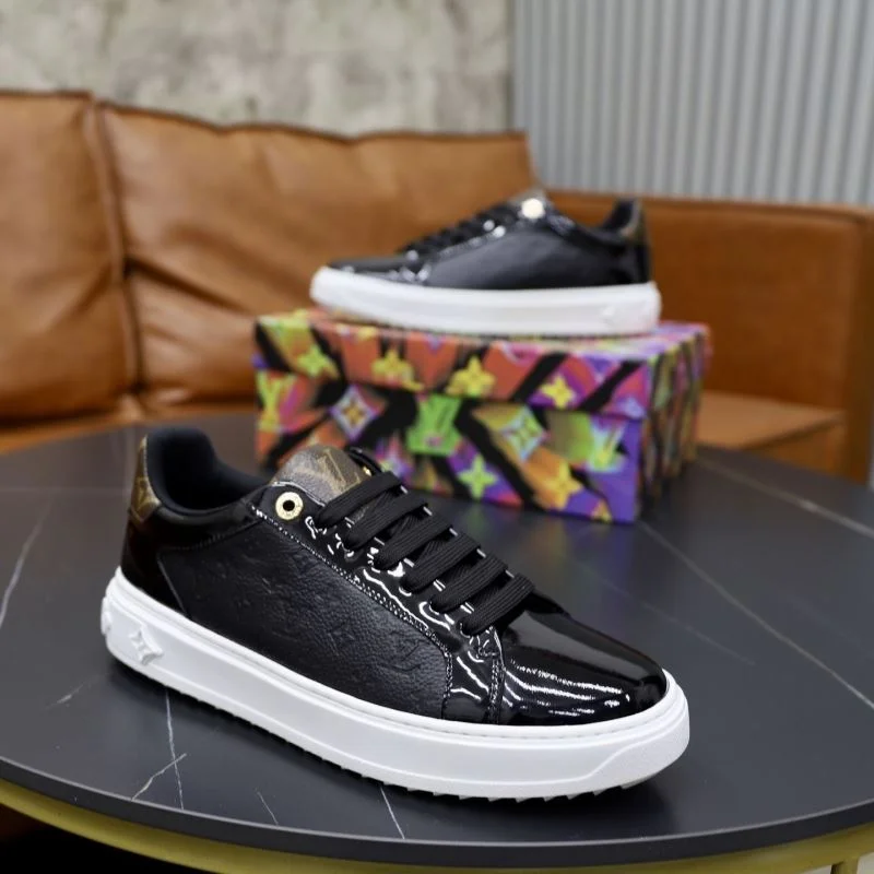 Louis Vuitton Low Shoes WeatherProof 32813