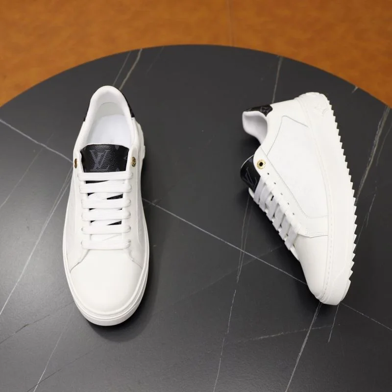 WeatherProof Louis Vuitton Low Shoes 32807