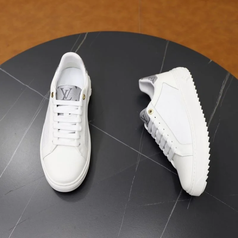 Louis Vuitton Low Shoes Stretchable 32796