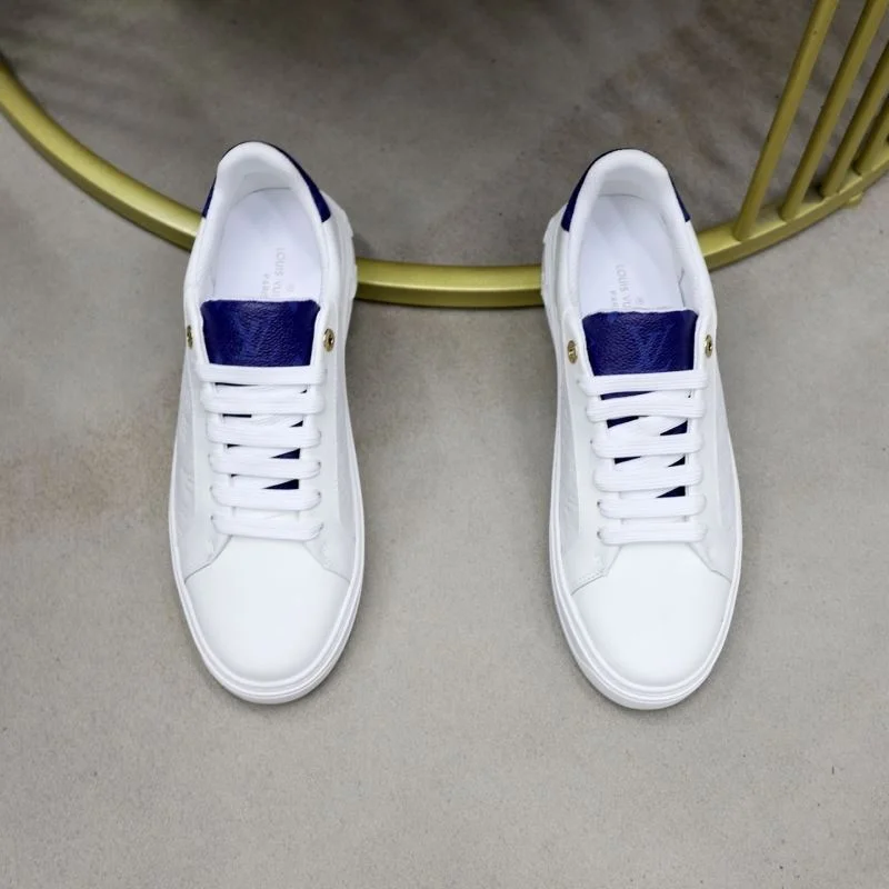 ComfortFit Louis Vuitton Low Shoes 32814