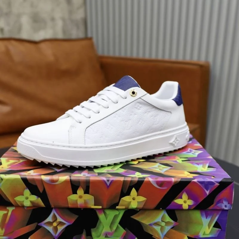 ComfortFit Louis Vuitton Low Shoes 32814