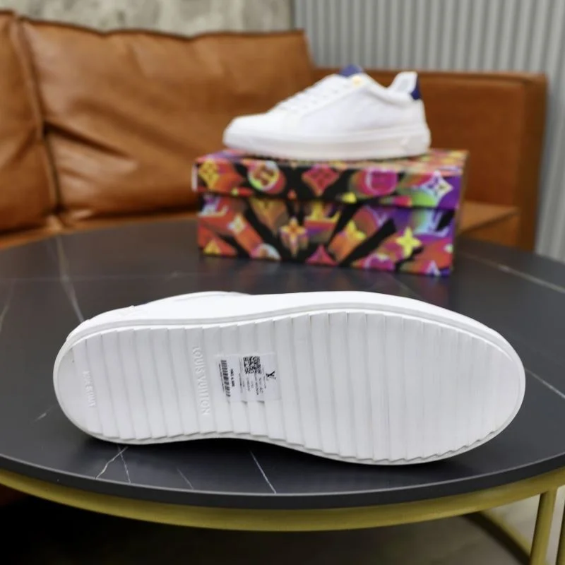 ComfortFit Louis Vuitton Low Shoes 32814