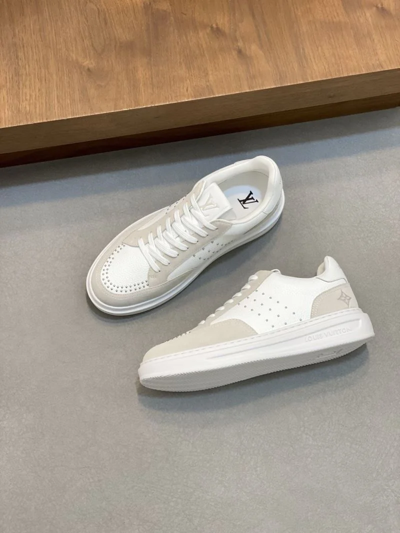 Minimalist Louis Vuitton Low Shoes 32811